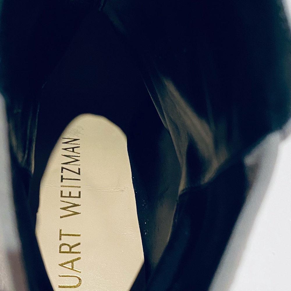 STUART WEITZMAN SUEDE LEATHER BOOTS. - Picture 9 of 9